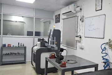 Micromeasures in-house ISO 17025-accredited torque calibration laboratory